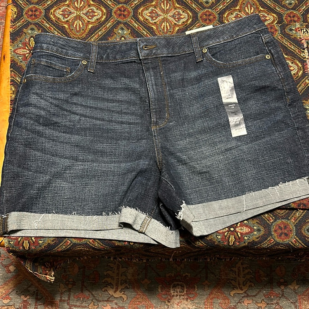 2 pair Sonoma demin shorts